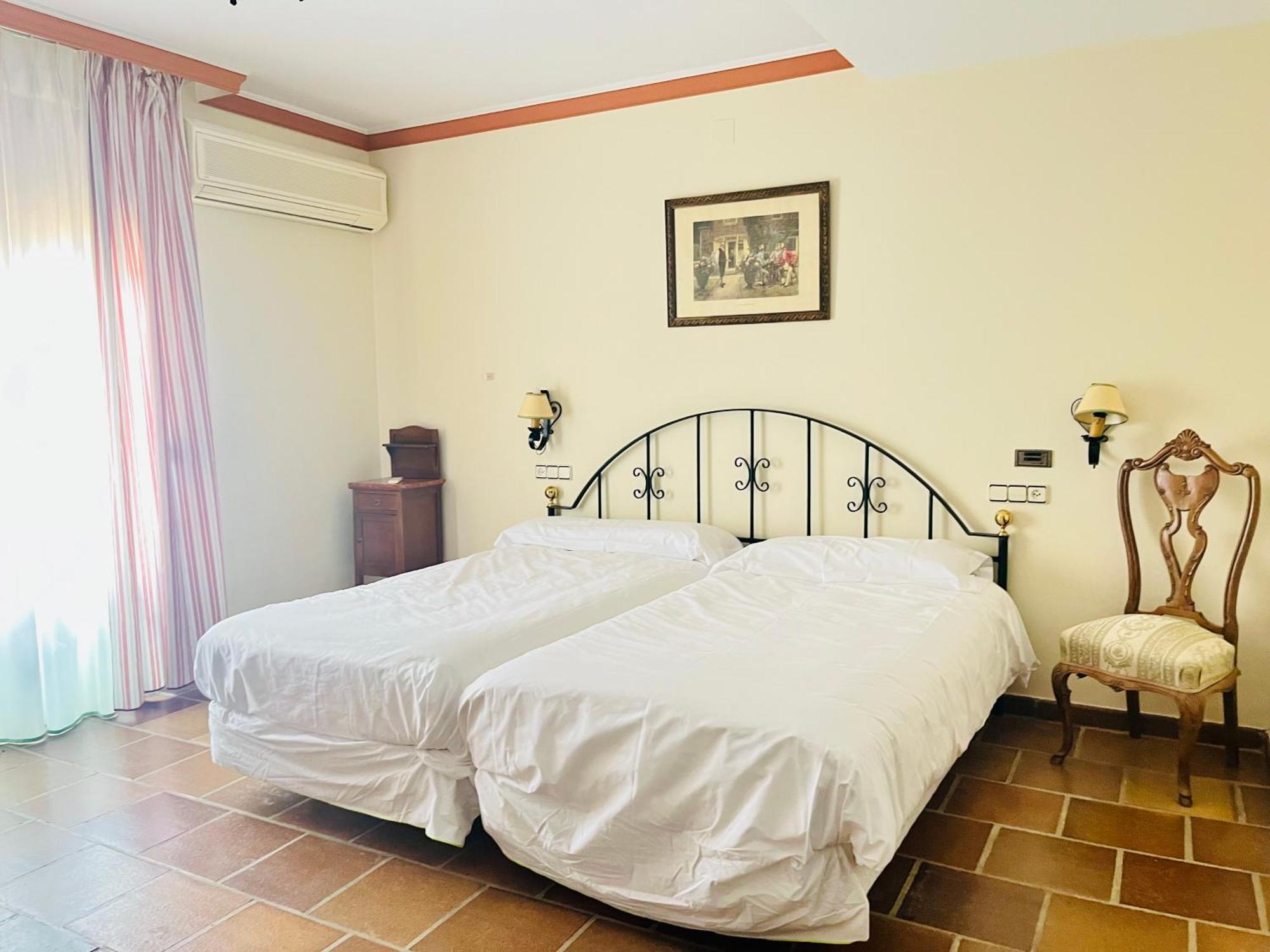 Seto Del Palancar Hotel Motilla Del Palancar Bagian luar foto