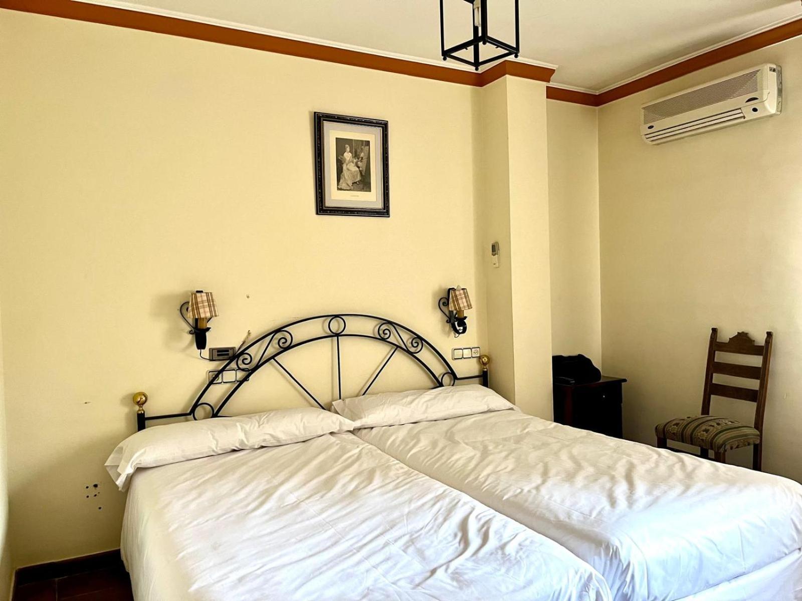 Seto Del Palancar Hotel Motilla Del Palancar Bagian luar foto