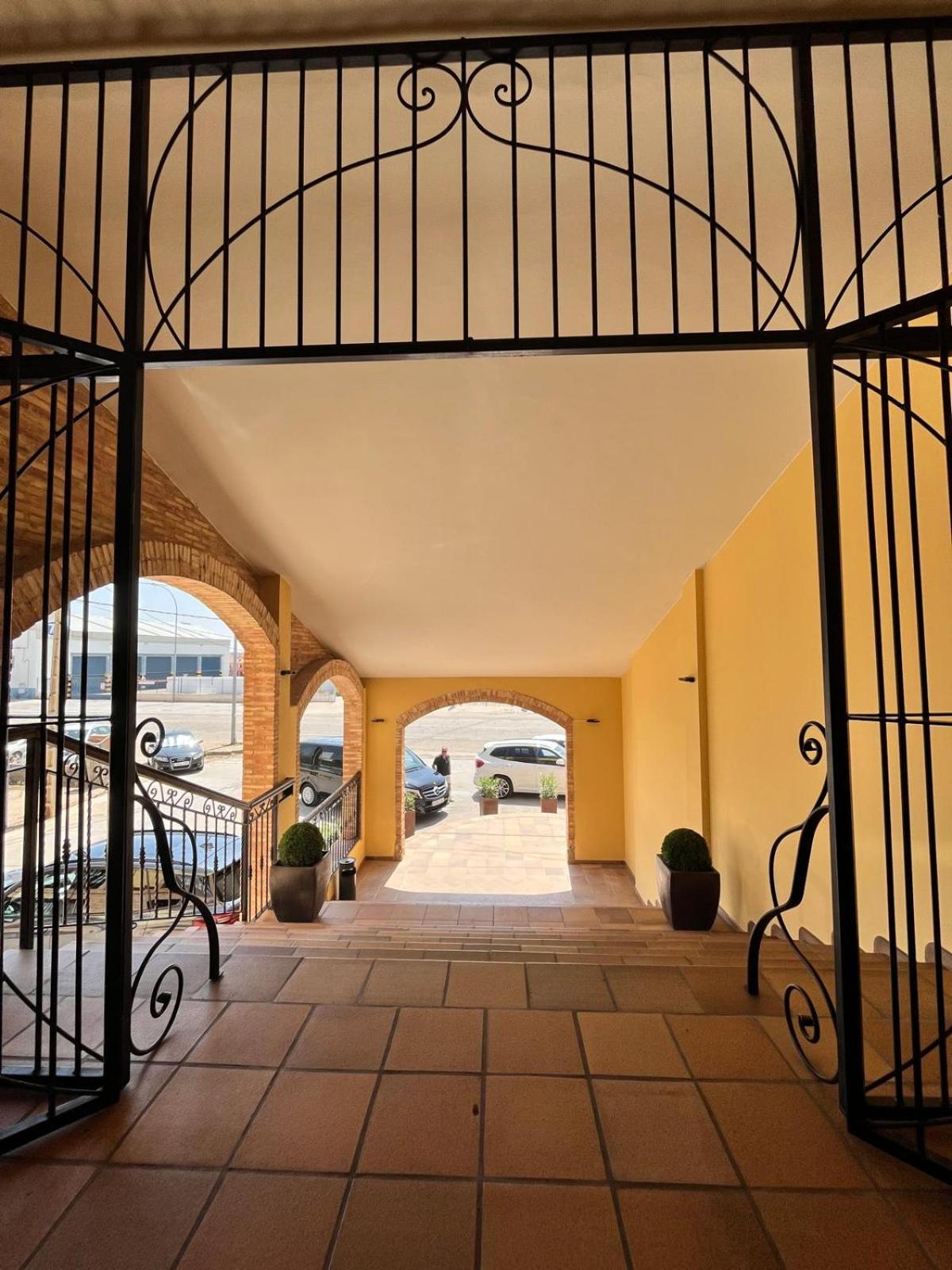 Seto Del Palancar Hotel Motilla Del Palancar Bagian luar foto